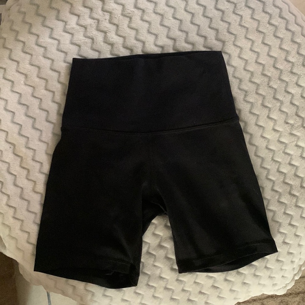 Lululemon biker shorts high rise 6 inch inseam